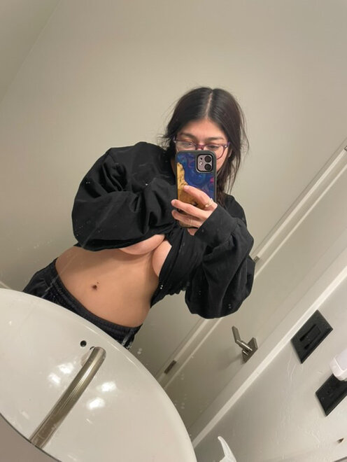 49BD9752-4767-4D63-8590-A7FCB5289F95