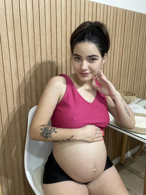 Tomorrow I will be 28 weeks pregnant at 19yo