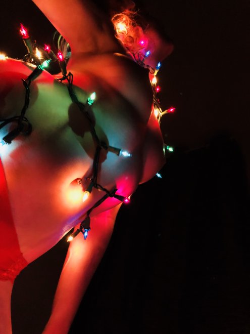 Original ContentXXXmas under boob