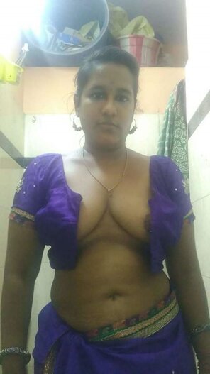 amateur pic Hot South indian lady hot and nude pics
