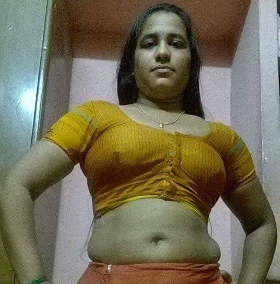 Full Nude Indian Housewife Hot - Hot South indian lady hot and nude pics - -4902265926829844565_121 Porn Pic  - EPORNER