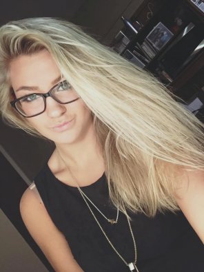 amateur photo blonde with hair and glasses