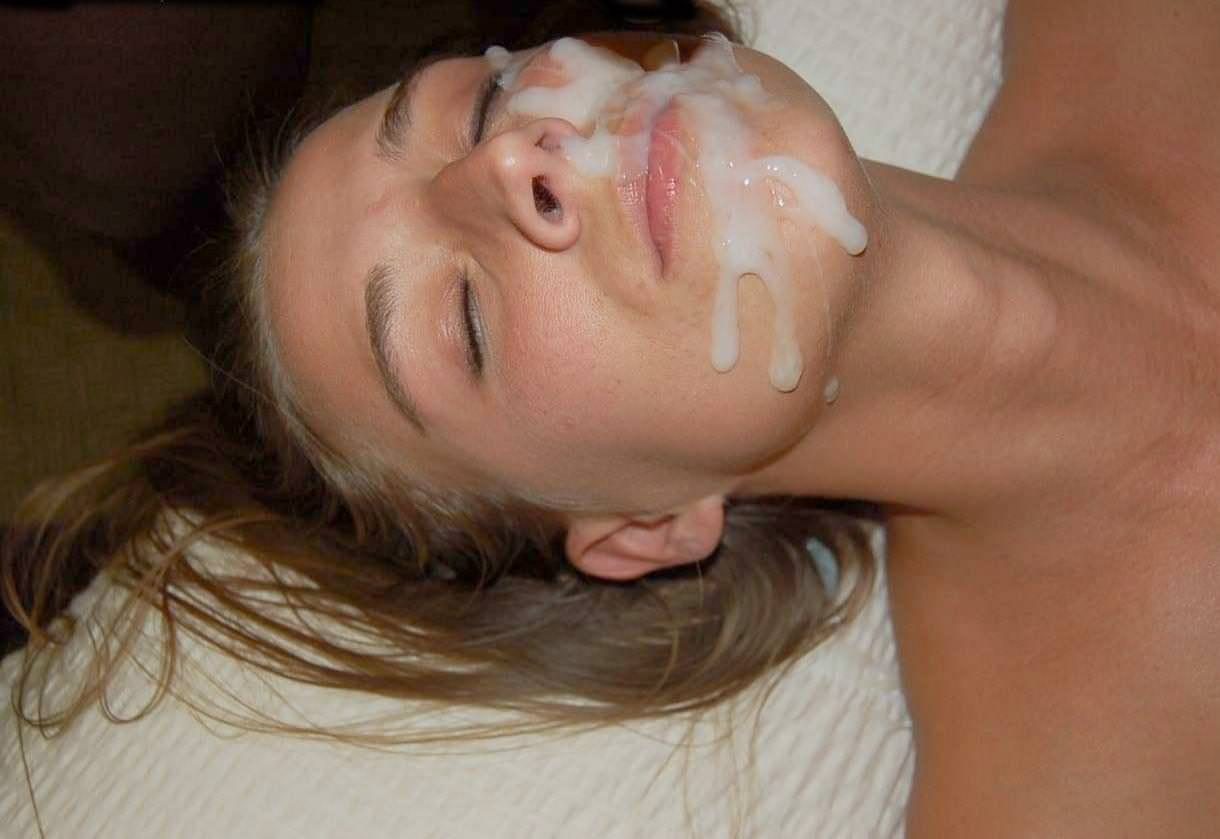 That's a lot of cum on her face. 