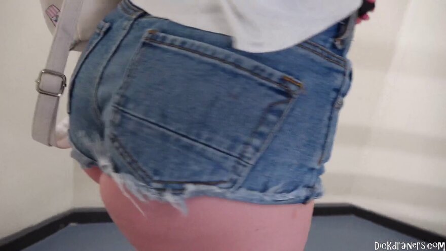 4-emma-starletto-vs-bbc3_1080p.mp4_20240814152223_0020