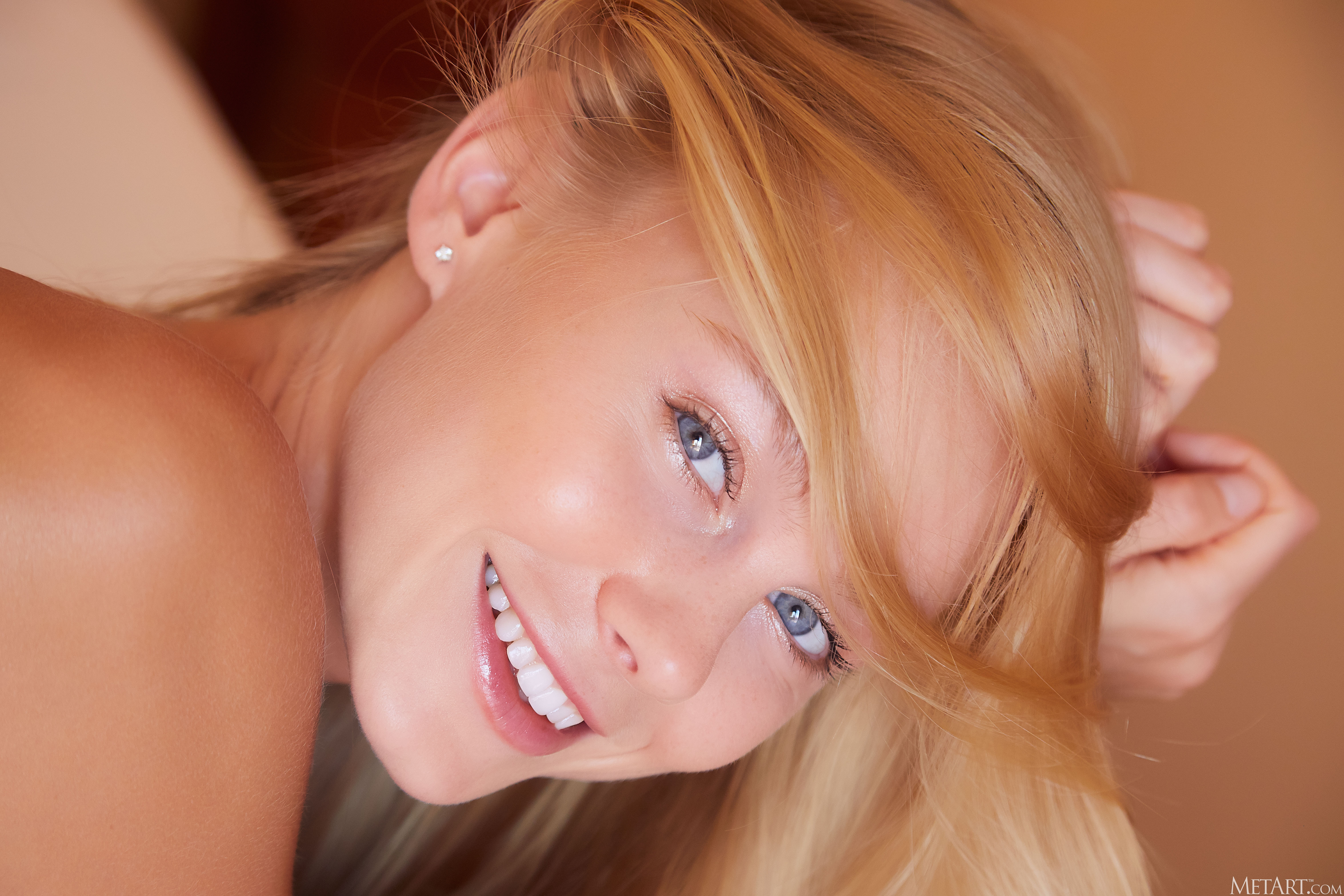 amateur photo MetArt_Racy-in-Red_Nancy-A_high_0082