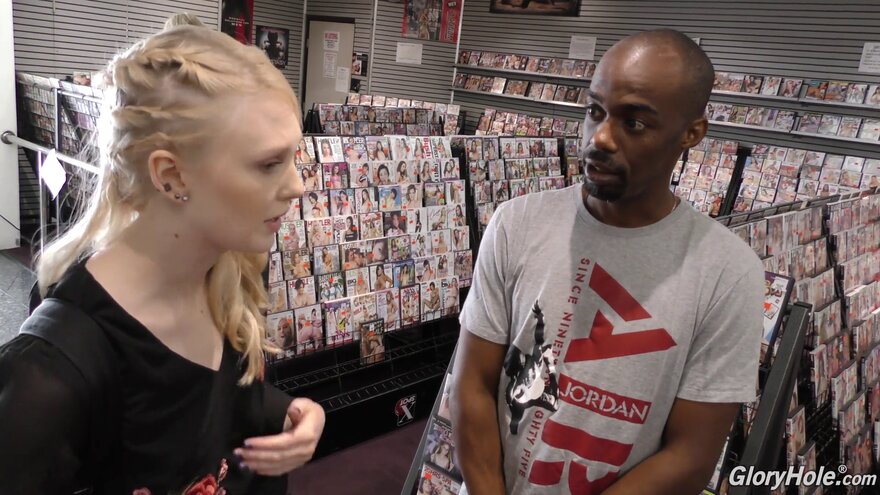 lily-rader-gloryhole_1080p.mp4_20240815151231_0014