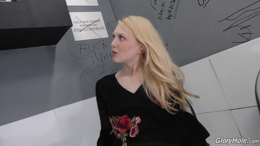 lily-rader-gloryhole_1080p.mp4_20240815151231_0040