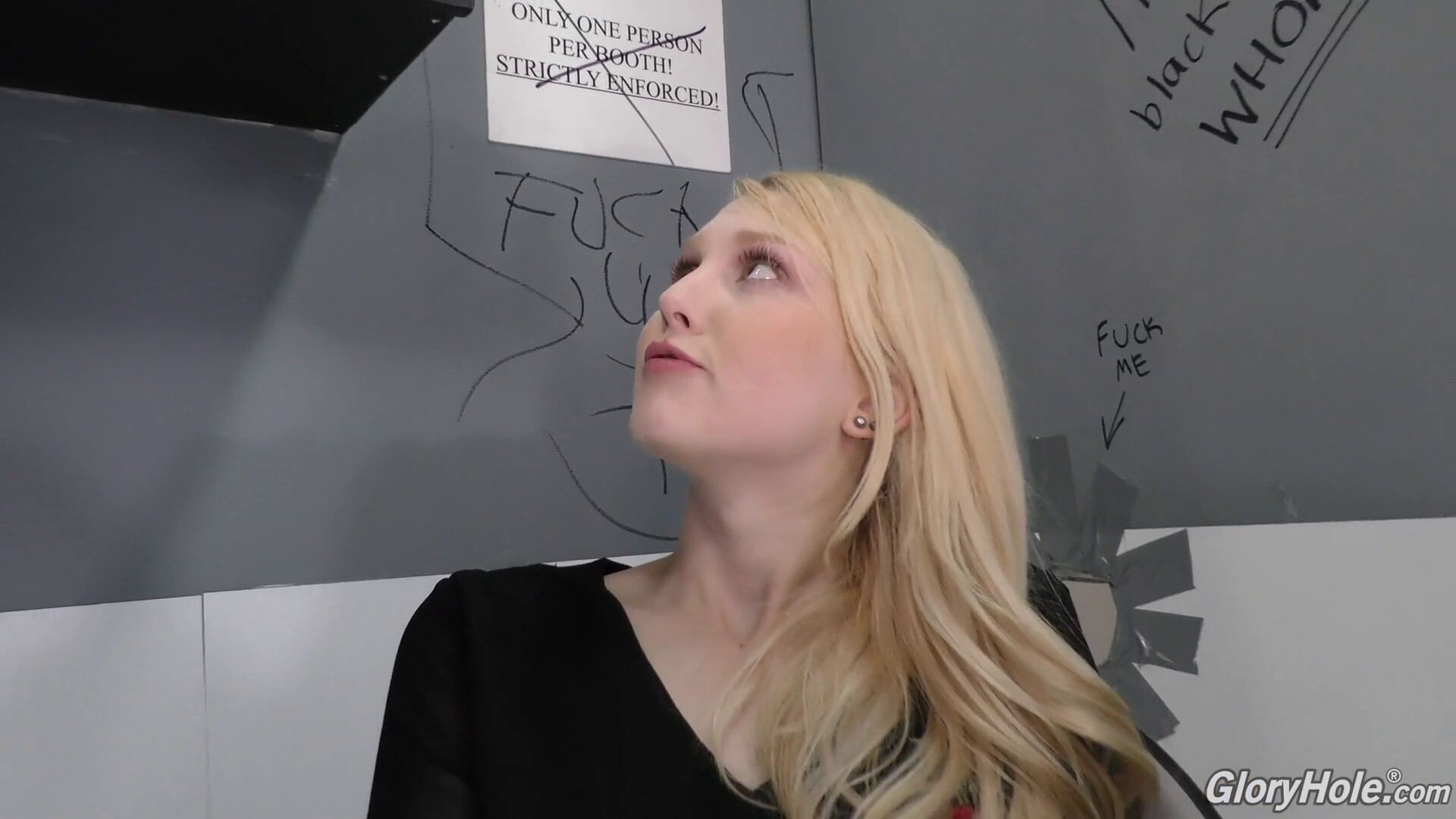 amateur photo lily-rader-gloryhole_1080p.mp4_20240815151231_0057