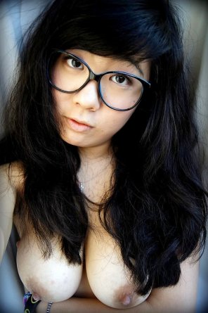 foto amatoriale Busty asian