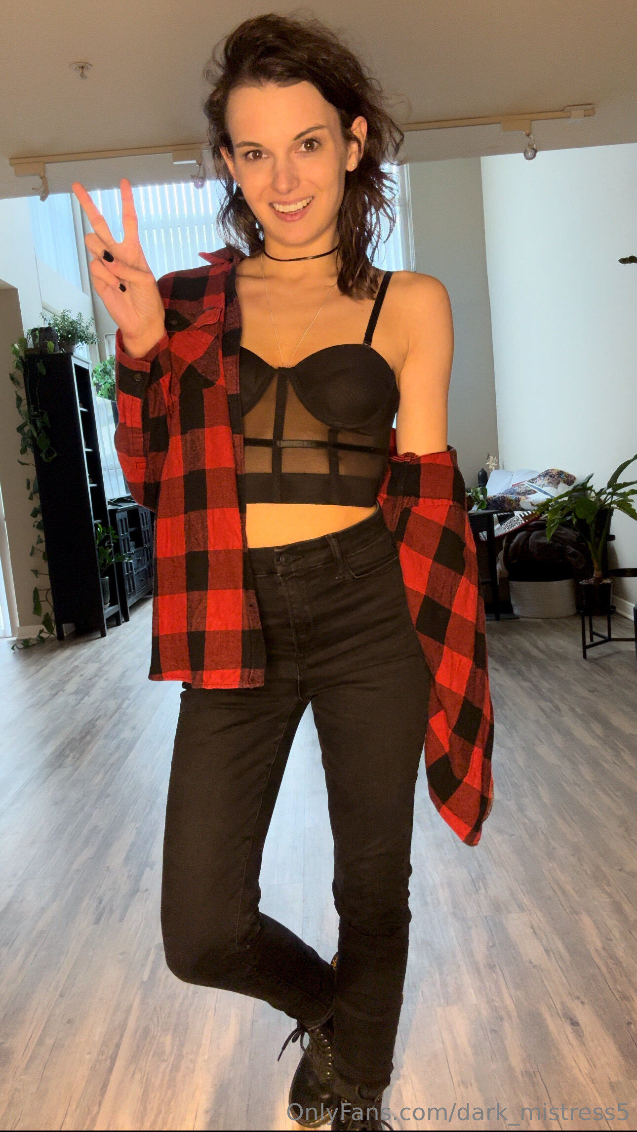 amateur photo 1290x2292_7fe33a0d28ed9412f9a5ccfd0c98a316