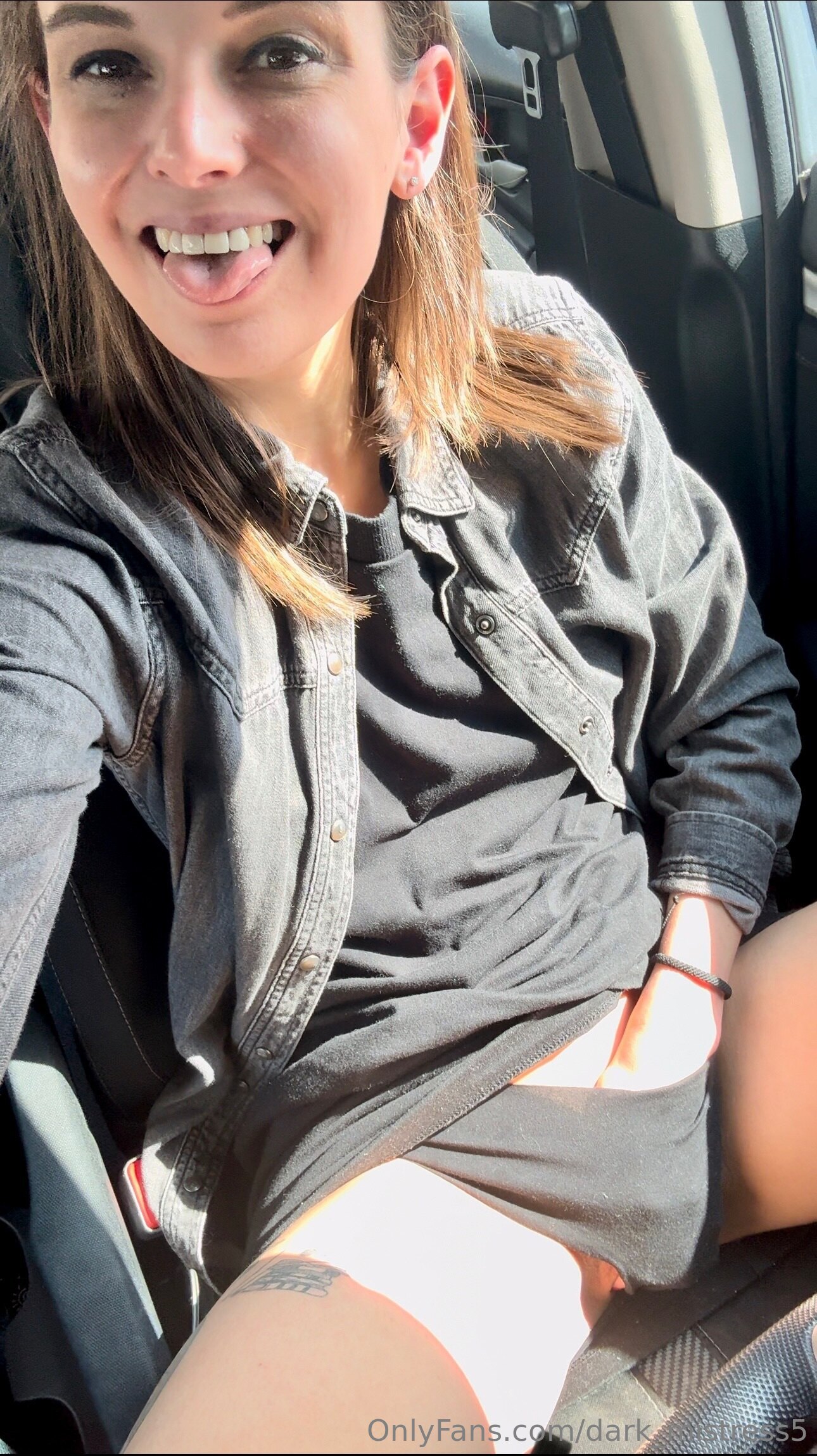 amateur photo 1290x2297_6e42eab8ad299f87d153fb772fa5418a