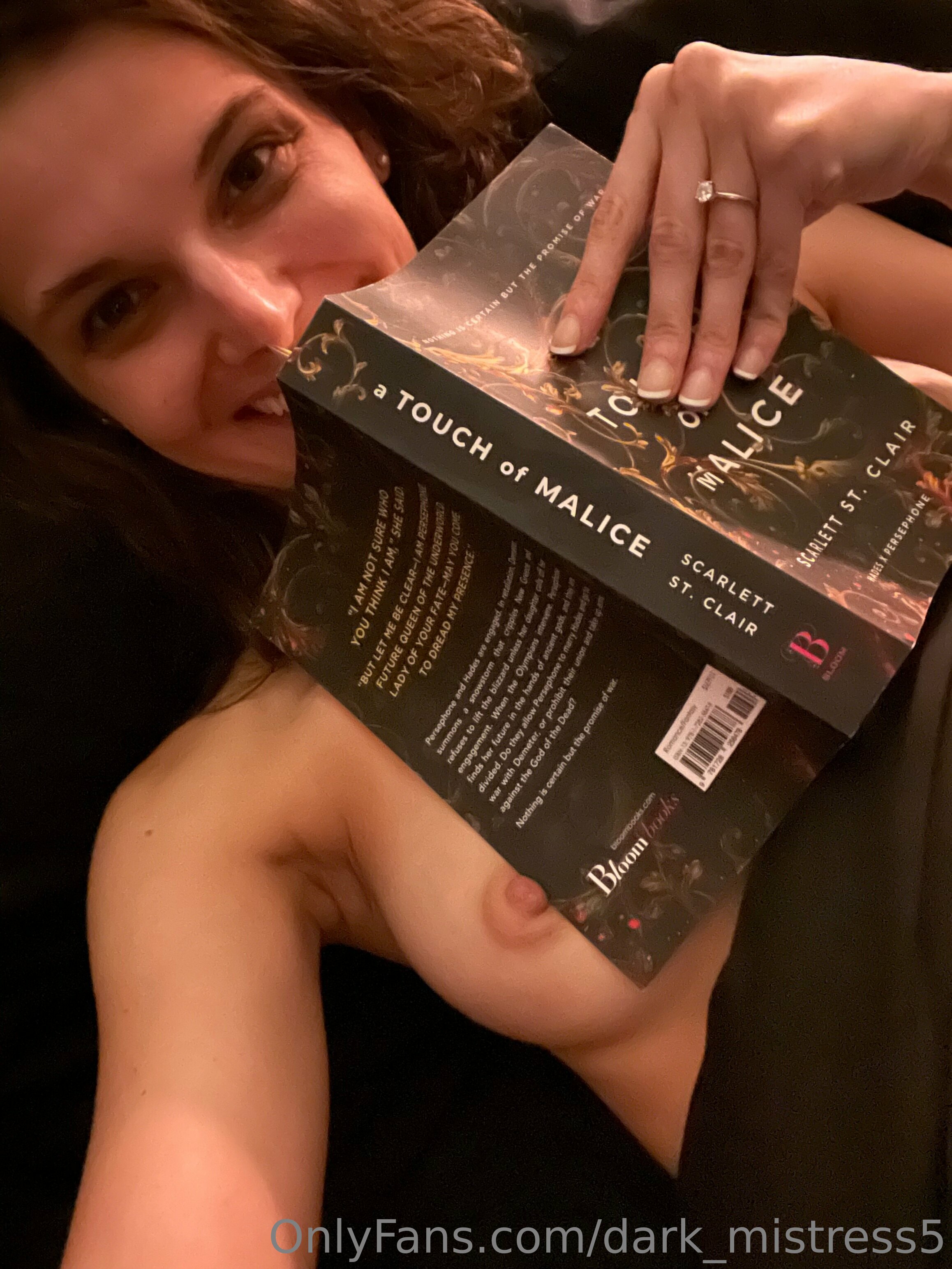 amateur photo 2316x3088_f6b77f2970d121a63a215732cfd0ca06