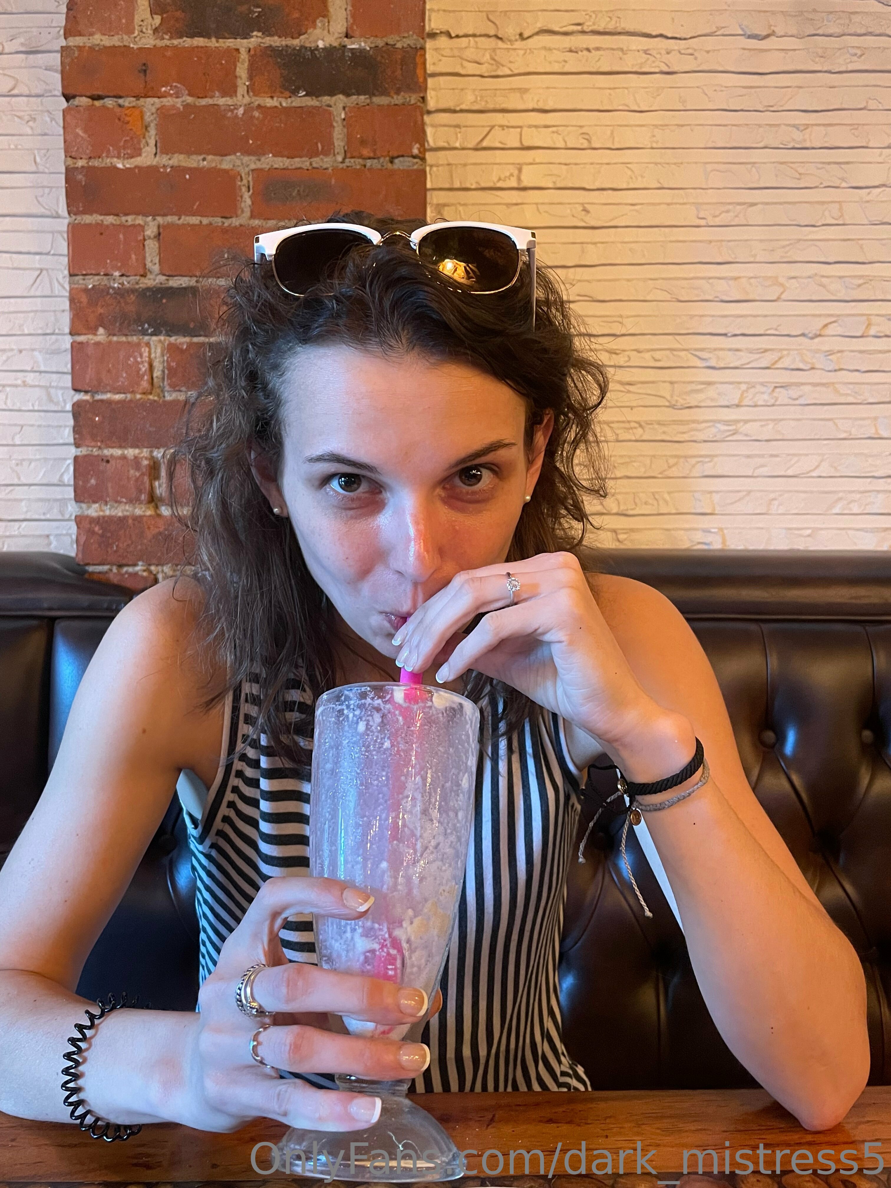 amateur photo 3024x4032_eb4df7ea53b3a4e6a6a1f49e9cd297a9