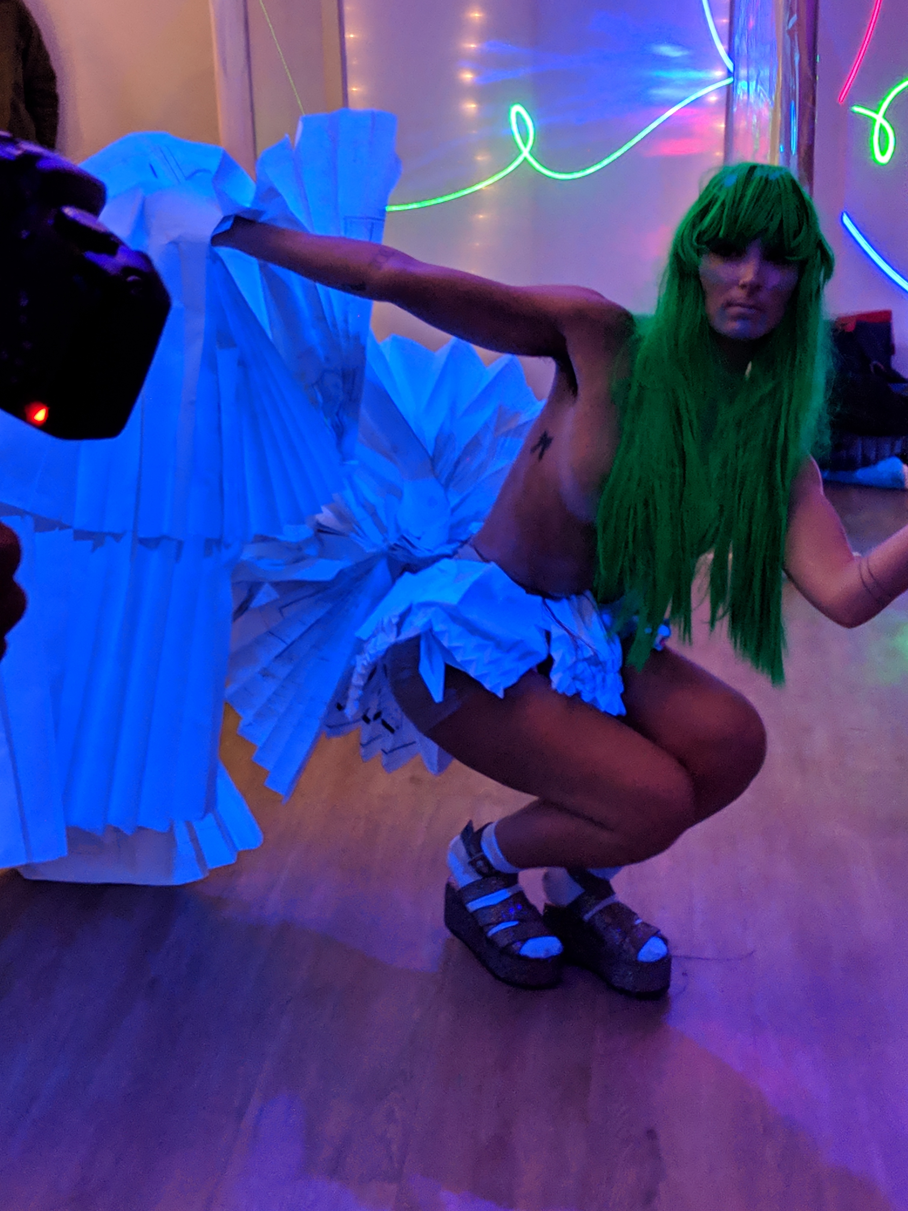 amateur photo C661083A-A8D4-4014-8F8E-FDA8D8FC210C