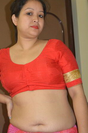 zdjęcie amatorskie Indian aunty nude pics