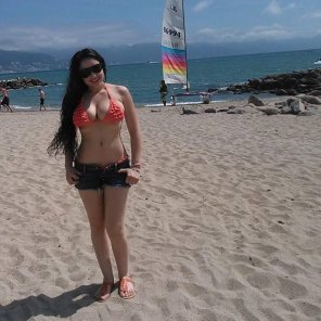 アマチュア写真 one of MÃ©xicos beach girls.