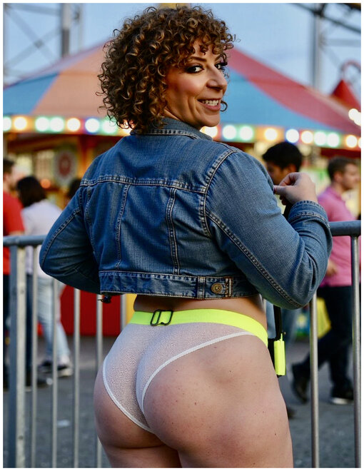 ‎Gigantesque Stupendoud V1.‎244