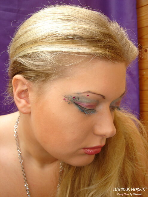 Meile 20071015-00086 nude