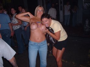 amateur-Foto Barechested Fun Party Muscle 