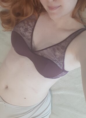 foto amatoriale Ohai there. I need some [f]un today!