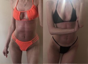 amateur-Foto which one should I wear today black or orange?