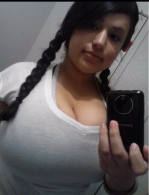 18 years old amateur big boobs