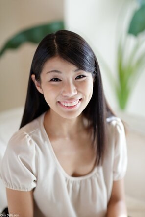 Pornographic Shaved Beauty Emira Kitano from Japan – 160 pics