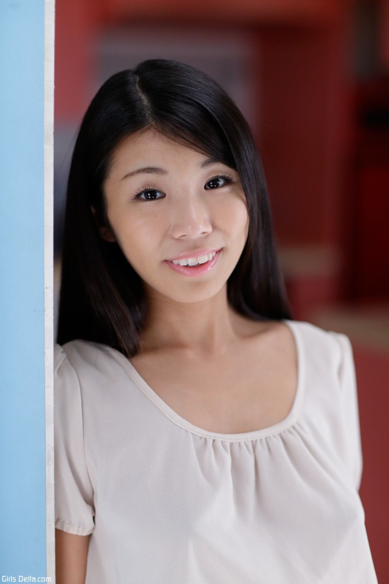 amateur photo Girls Delta-Emiru Kitano-003