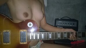 Nude Amateur Pics - Nerdy Asian Teen Striptease5