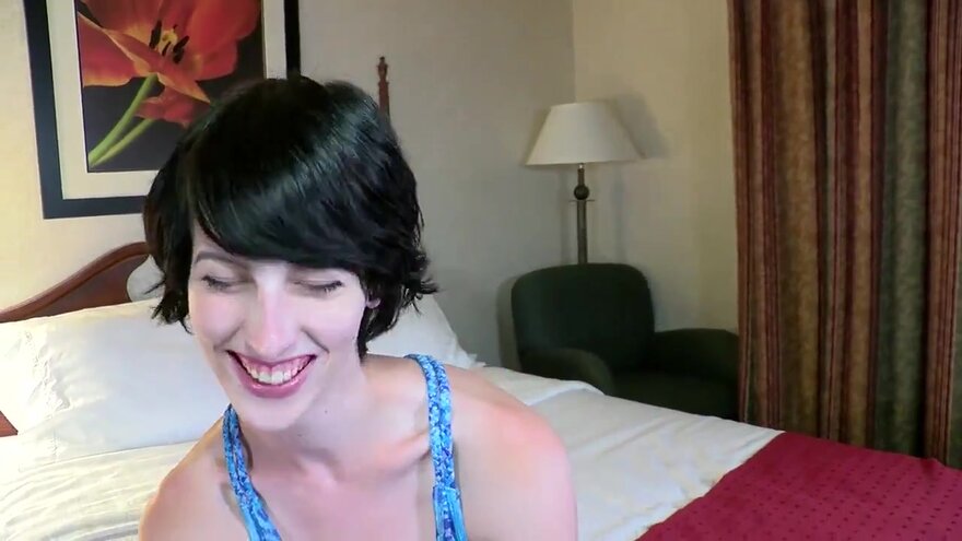 alex-harper-Skinny Housewife (720).mp4_20240910142059_0006