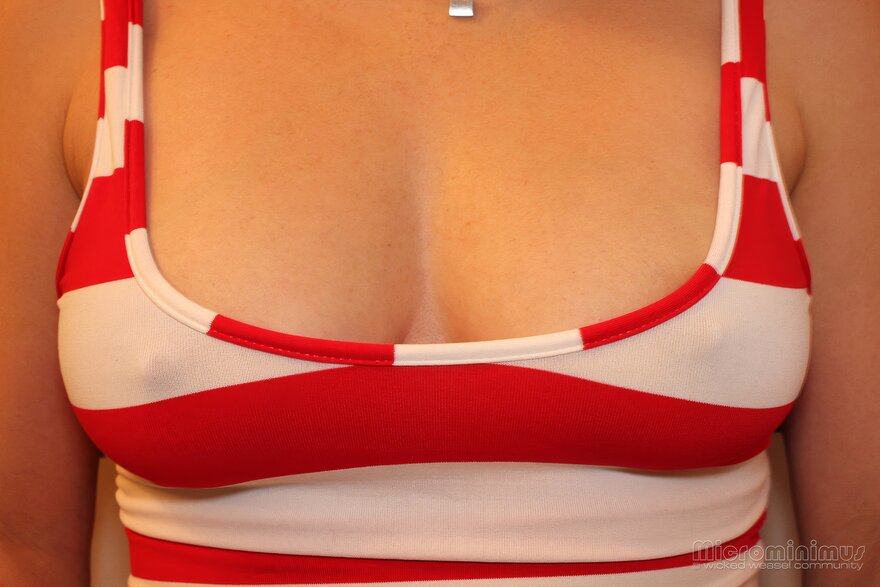 Sailor stripe 13-topaz-enhance-2.8x