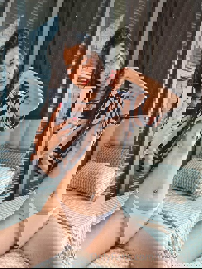amateur photo 14f594e02d0b44a11ee8cf766dc698217c01136ce57ce7c7.md.md