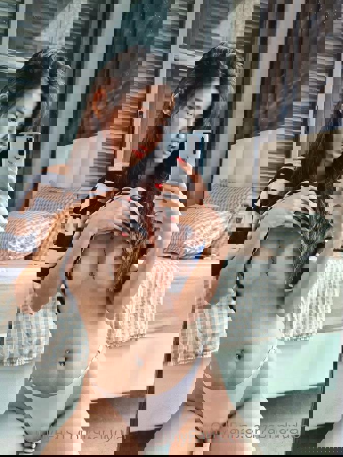 amateur photo 4856f9188fada1aa756256c077e2549b5541796b96d074a5.md.md