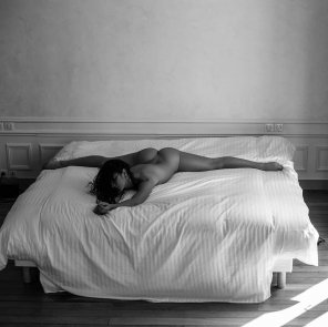 amateur-Foto Spread in bed