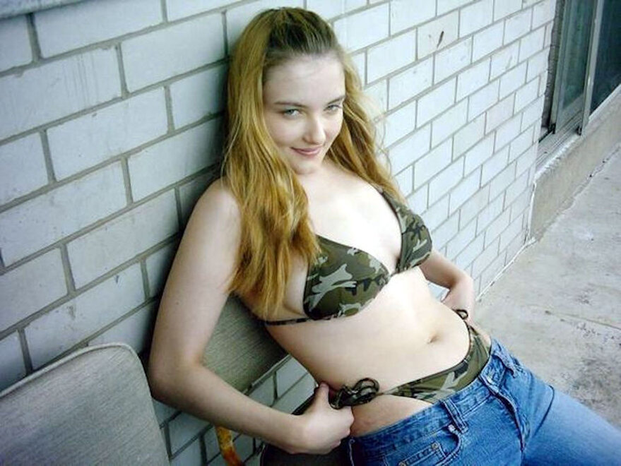 nikki camo string bikini under jeans_063