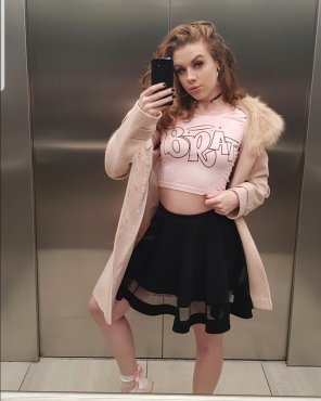 foto amateur Something cute to go shopping at the mall in [F]