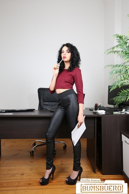 hamueller888 - Khadisha Latina - Gorgeous black haired babe eats boss' cum - 0007 - 8