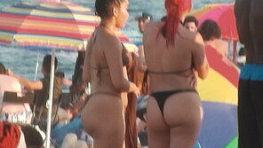 zdjęcie amatorskie 2021 Beach girls pictures(1700)