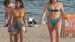 foto amateur 2021 Beach girls pictures(1807)