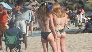 zdjęcie amatorskie 2021 Beach girls pictures(2007)