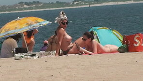 zdjęcie amatorskie 2021 Beach girls pictures(2240)