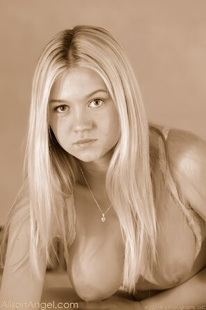 amateur photo enlarge-DaveTron3031 - Dialup Legends; Alison Angel Vol. 2 - 0748 - 279719750-116-enlarge
