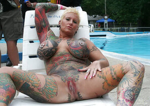 zdjęcie amatorskie Beautifully tattooed women