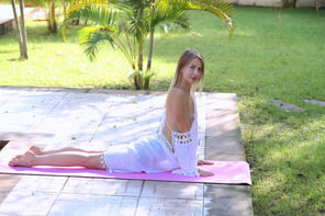 アマチュア写真 sexart_yoga-solo_dominica_high_0014