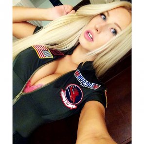 zdjęcie amatorskie Hair Blond Clothing Selfie Beauty 