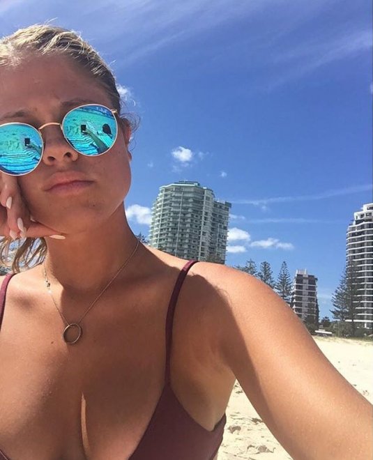 Eyewear Sunglasses Glasses Sun tanning Vacation