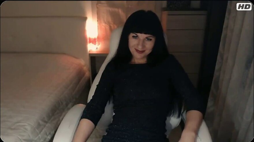 8 Helga Muah aka Jessy Strip Tease Pussy Please1080p(2)