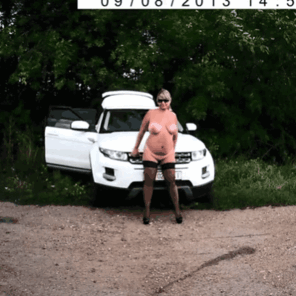 amateur pic sexwife public nudity