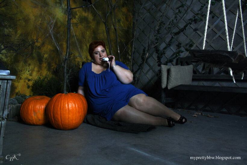 BBW Pantyhose #106359437