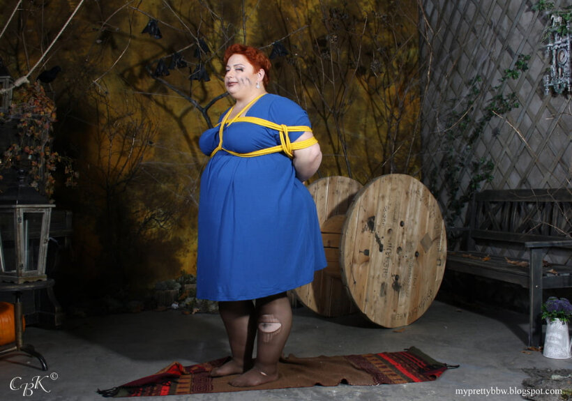 BBW Pantyhose #106359442